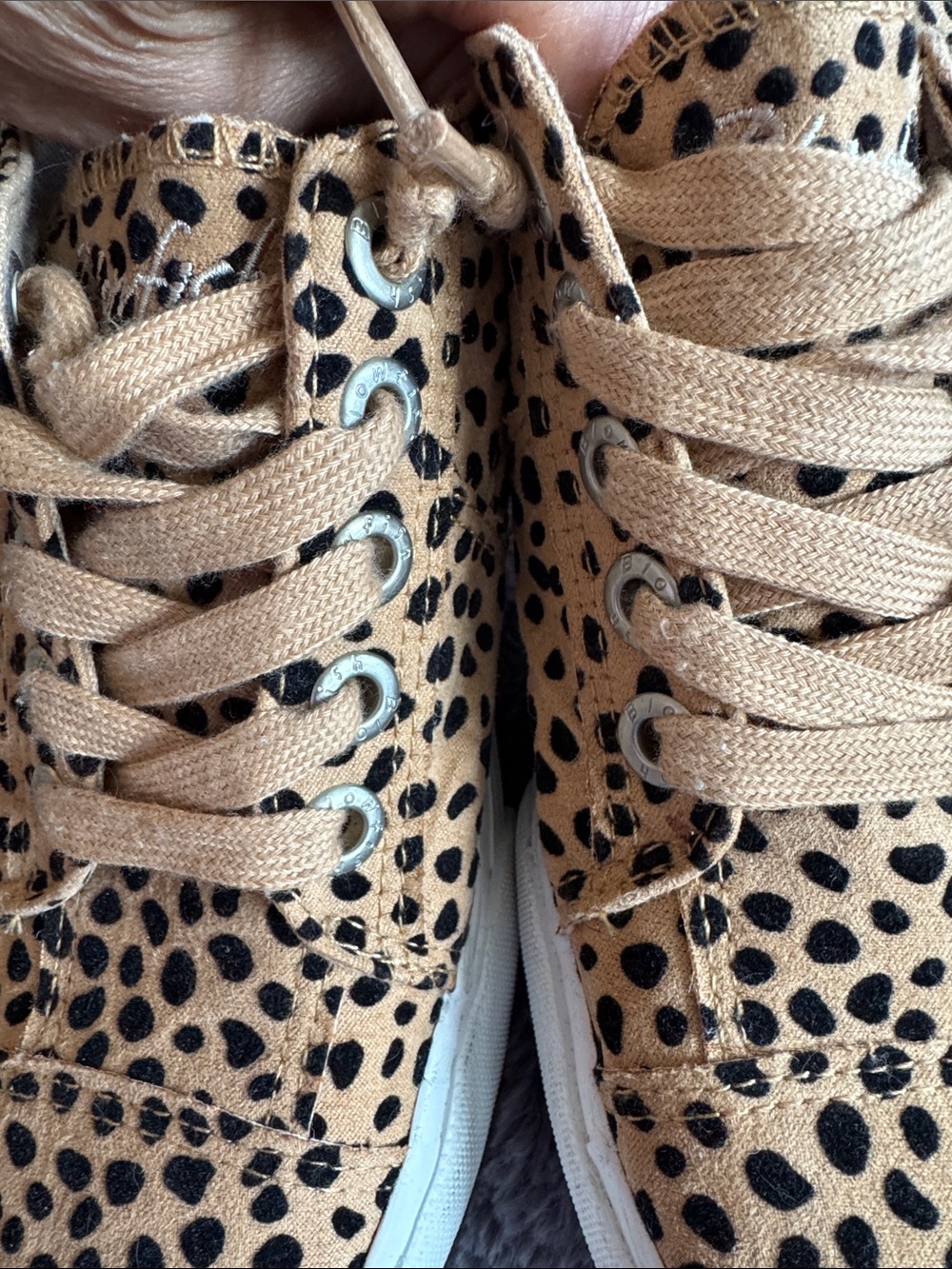 Blowfish women’s Cheetah-Print Lace-Up Sneakers - Tan & Black - Picture 4 of 6